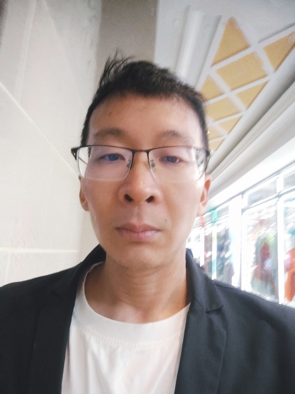 欣欣向荣的第一张照片--张家港王婆说媒